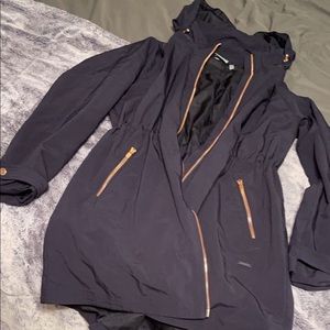 Athleta size medium raincoat navy and rose gold zipper